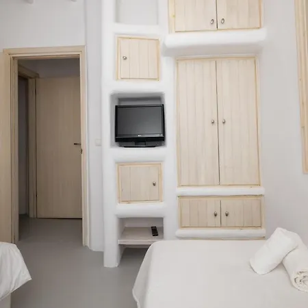 Vila Tommaso Mykonos-iconic Pool & Sea View Mykonos Town